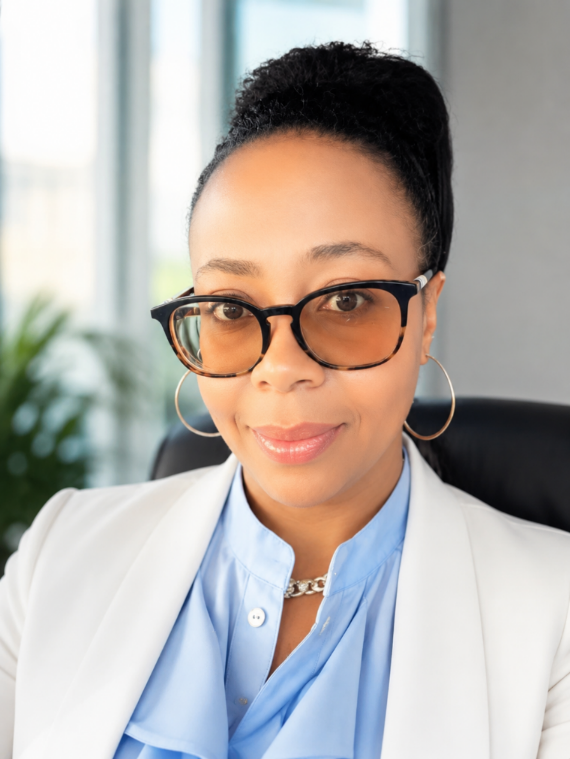 Alice Vassella — Life Coach